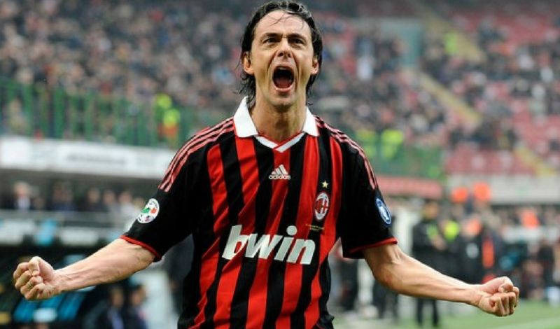 Filippo Inzaghi nổi bật với bản năng ghi bàn thiên bẩm