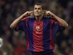 Dành nhiều danh hiệu lớn trong sự nghiệp