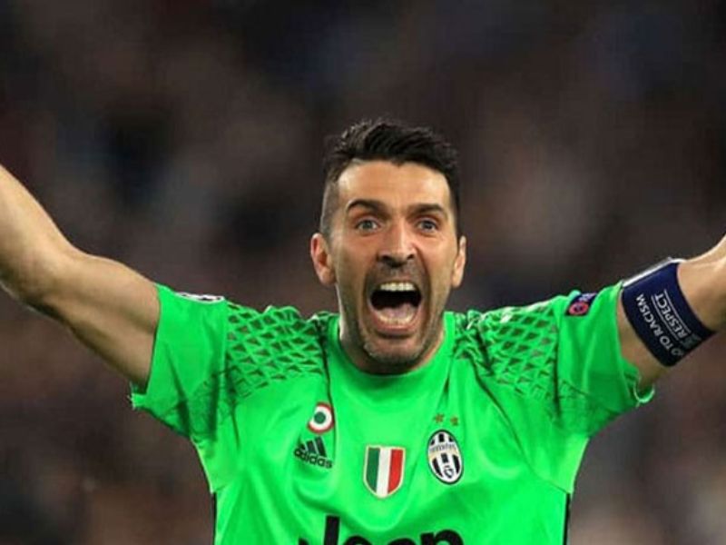 Phản xạ xuất thần, chỉ huy hàng thủ