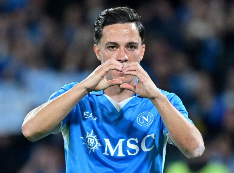 Phong cách thi đấu thông minh, tốc độ cùng tinh thần chiến đấu mạnh mẽ giúp anh tỏa sáng trong mọi trận đấu